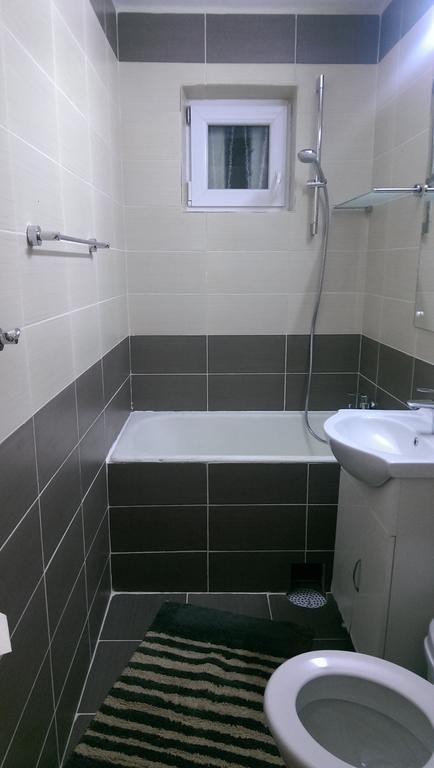 Ch4 Apartment Mediaş Δωμάτιο φωτογραφία
